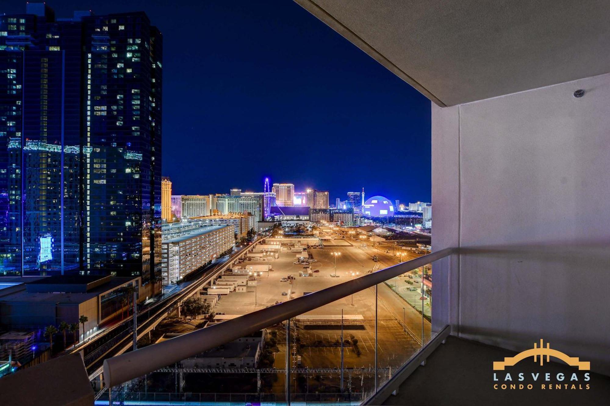 Mgm Signature-17-801 1br2ba F1 Strip View Balcony Holiday home