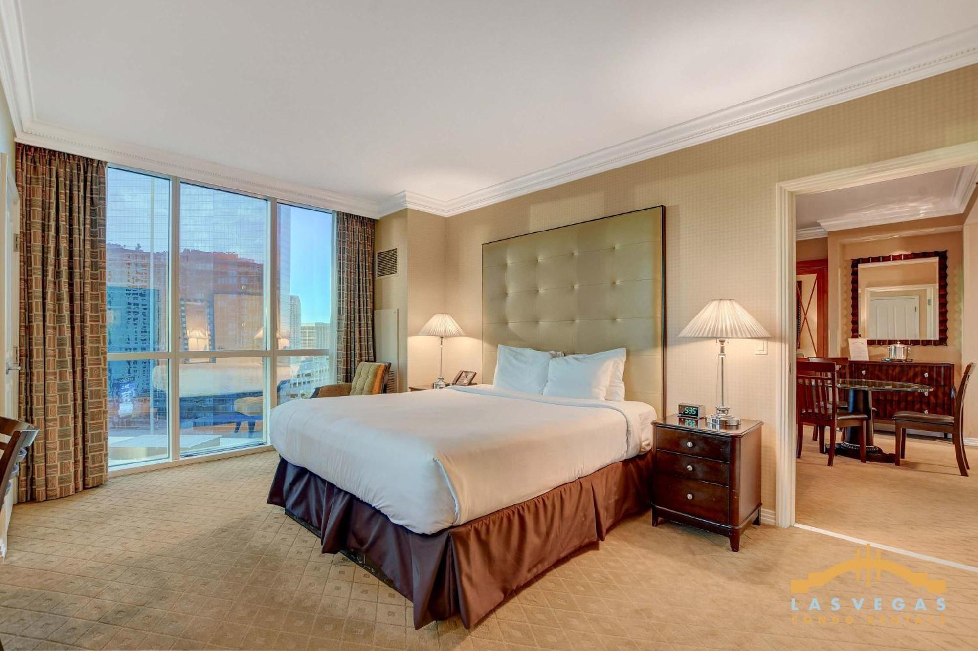 Mgm Signature-17-801 1br2ba F1 Strip View Balcony Las Vegas