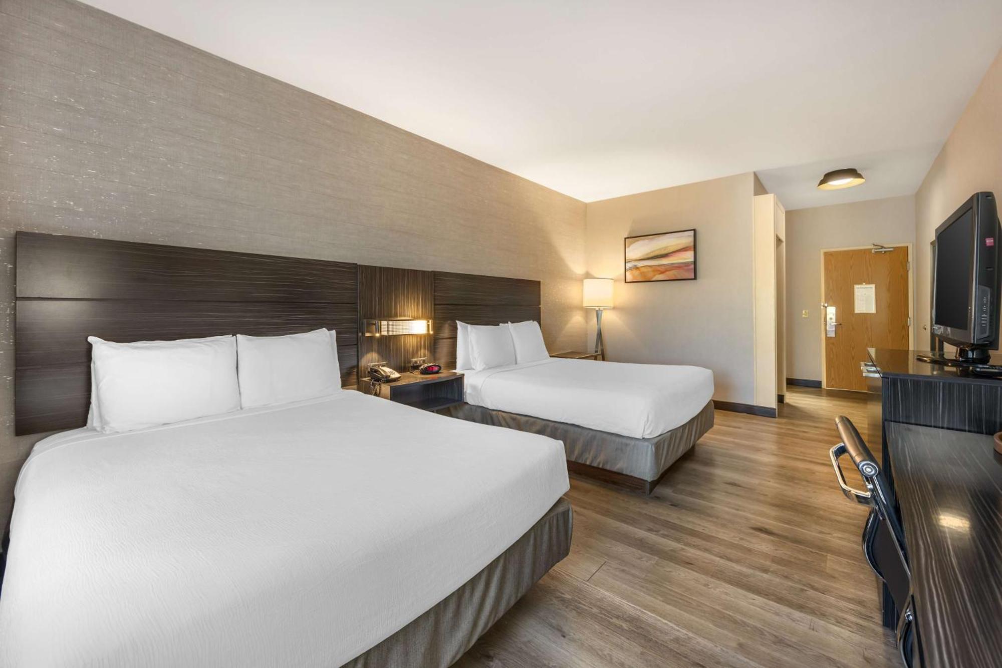 Western North Vegas & Hotel Las Vegas