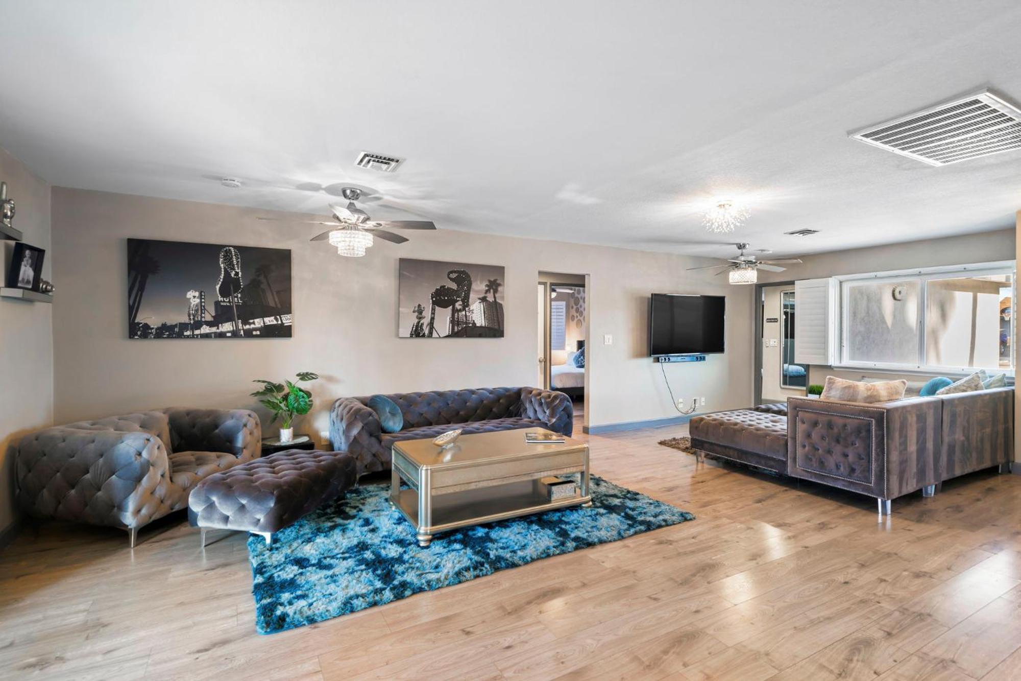 Modern Retreat Close To Lv Strip Las Vegas