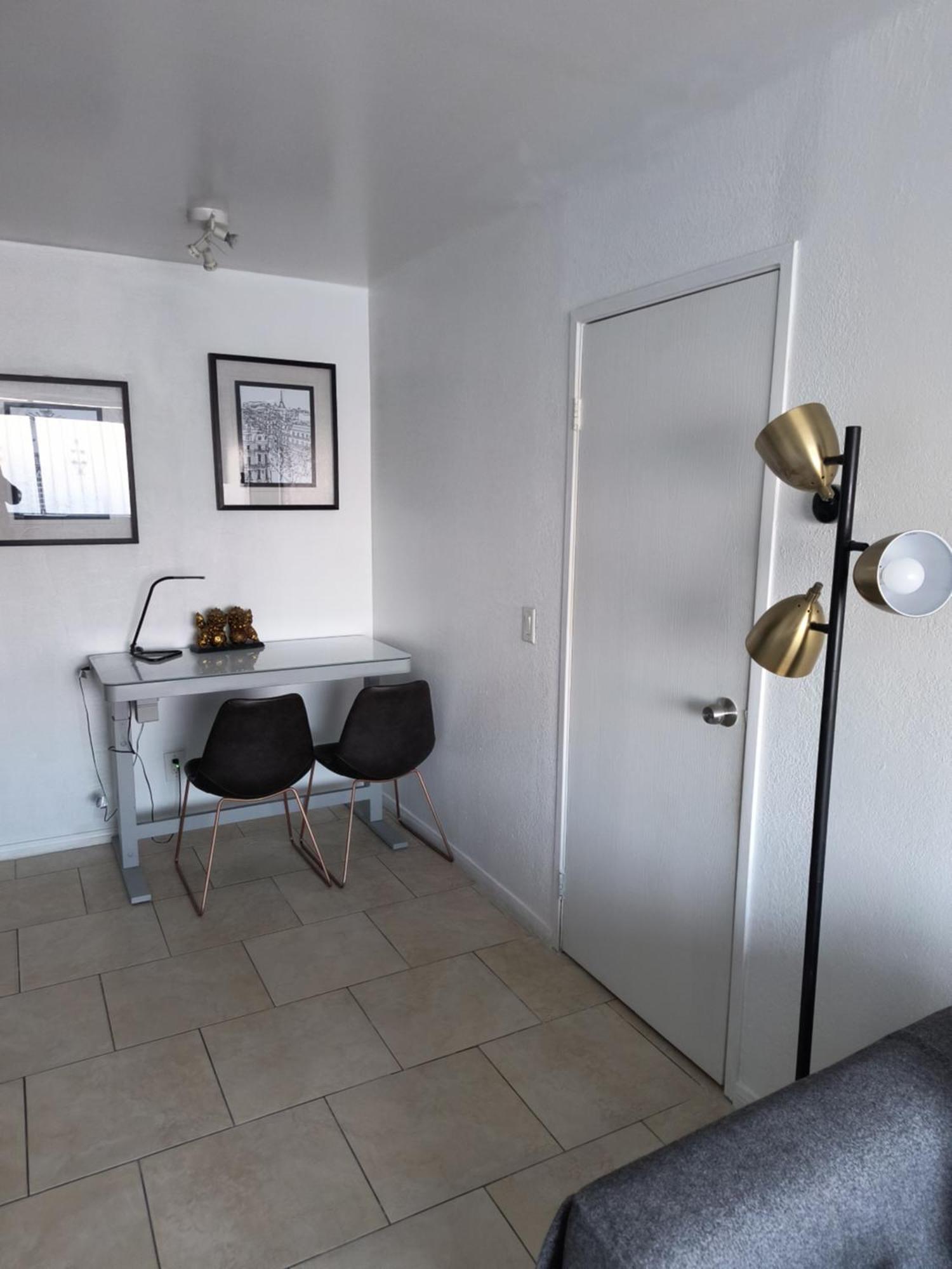 2 Bdrm Vegas, Nv Apartment