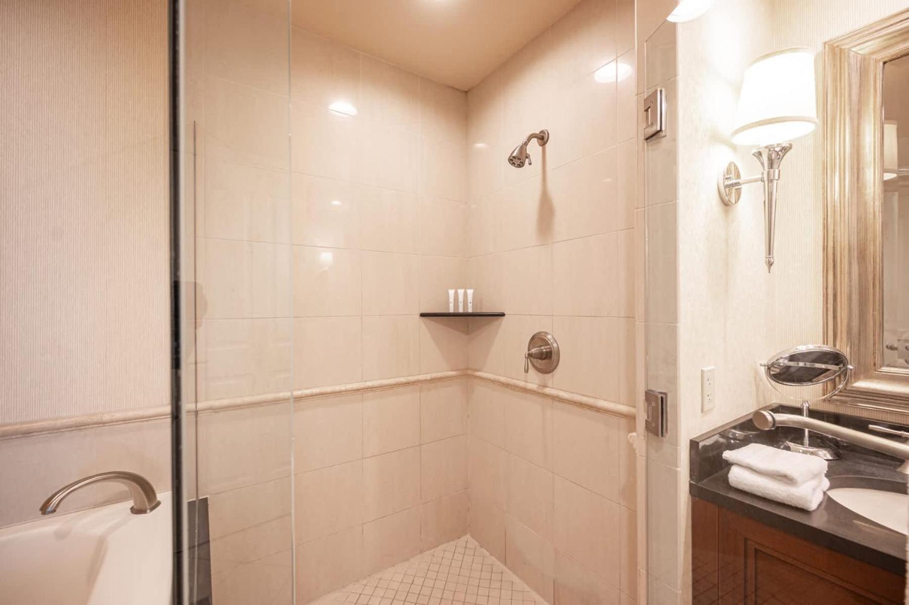 No Fee Strip View Balcony+ Free Valet+ Pool Ferienhaus *