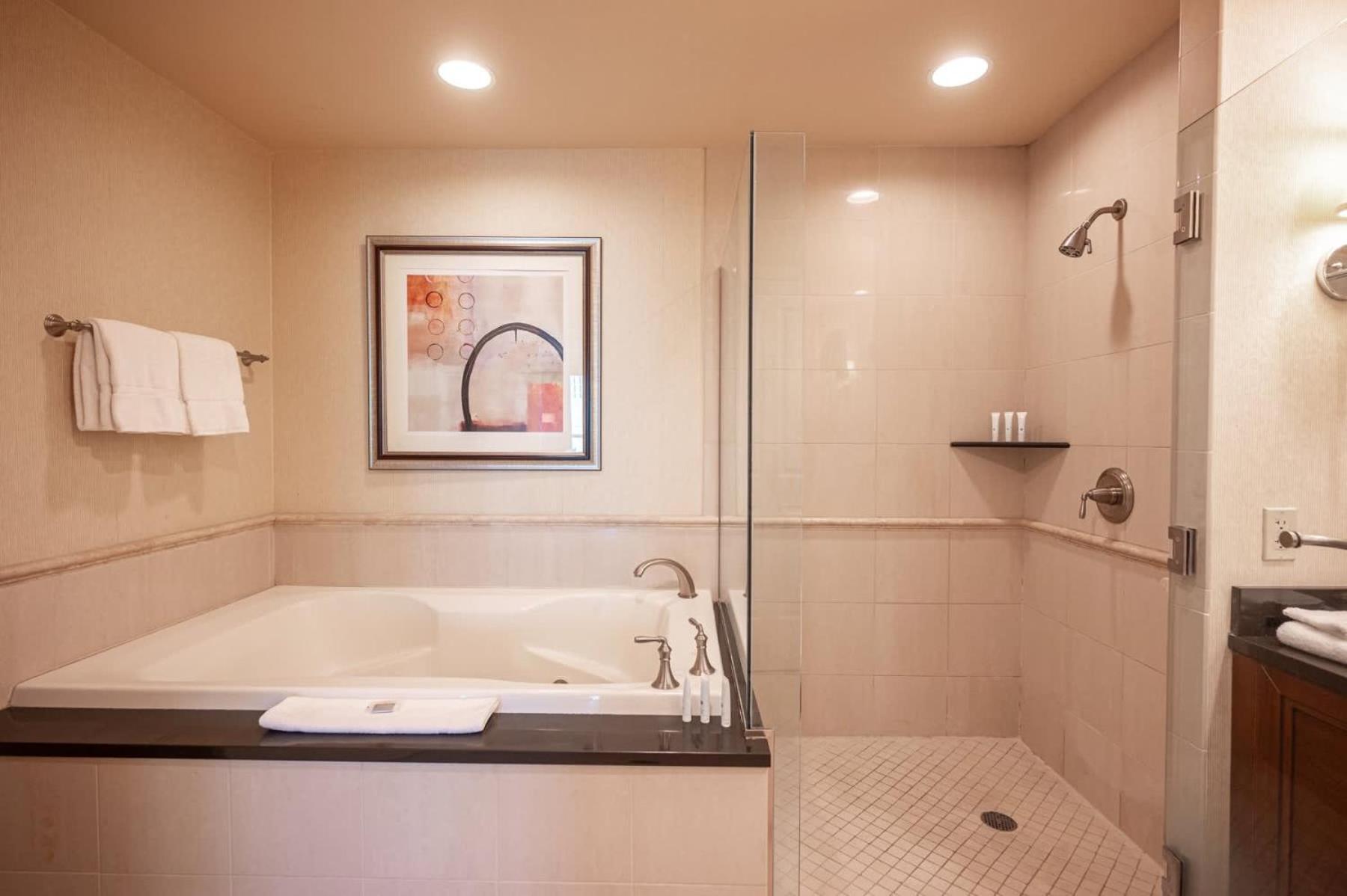 Ferienhaus No Fee Strip View Balcony+ Free Valet+ Pool *