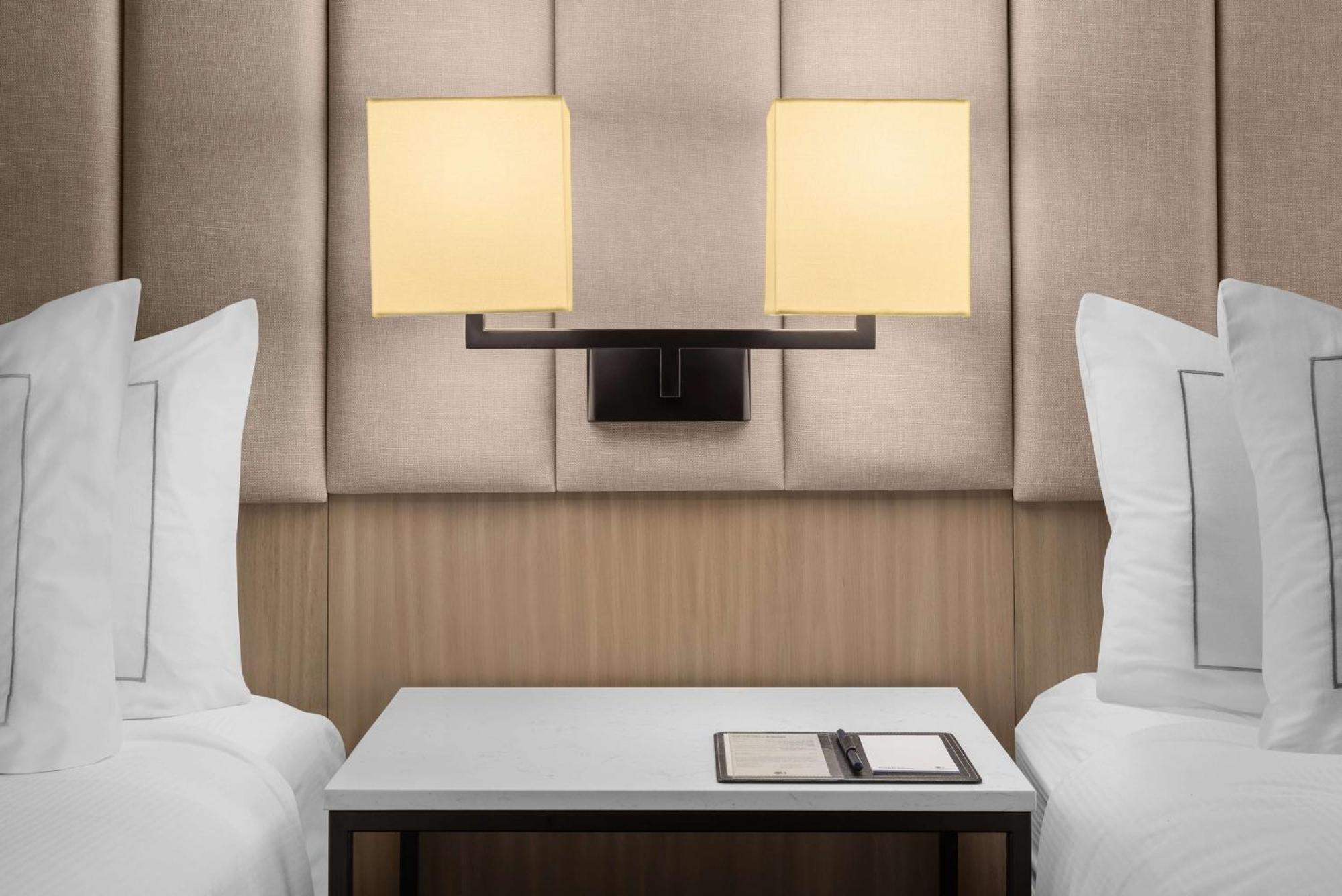 Hotel Doubletree By Hilton Vegas Airport 3*