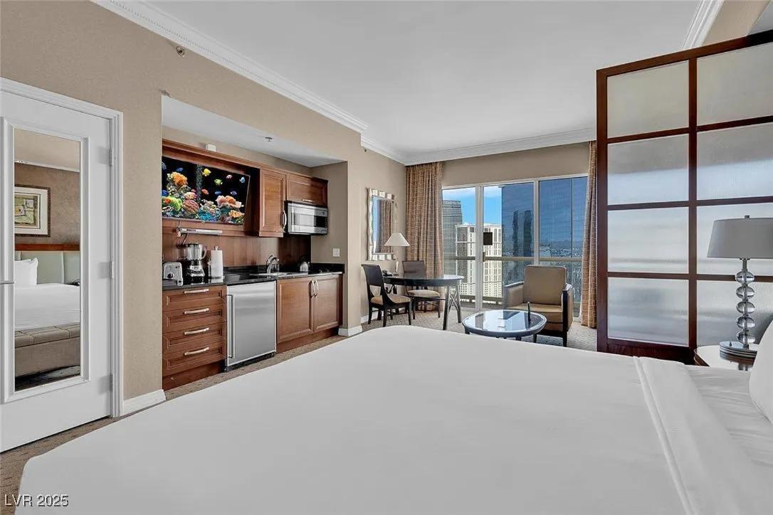 Mgm High Floor Strip And Sphere View Apartment