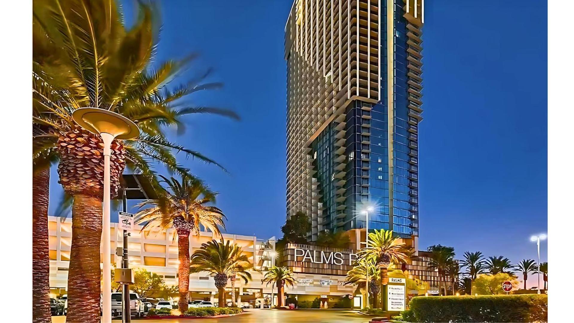 Vista Balcony Collection - Stripsuite Palms Place Hotel, & Casino 4*
