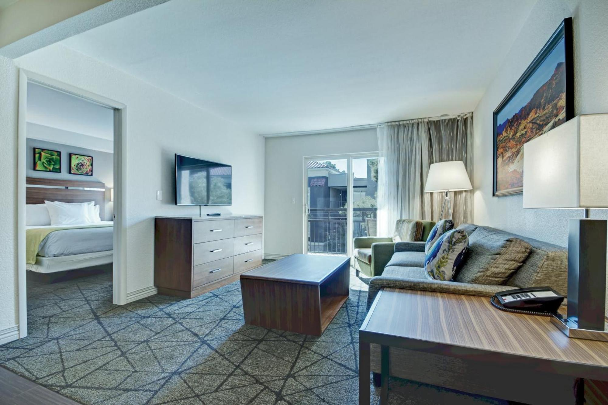 Wyndham Desert Rose 1br With Access