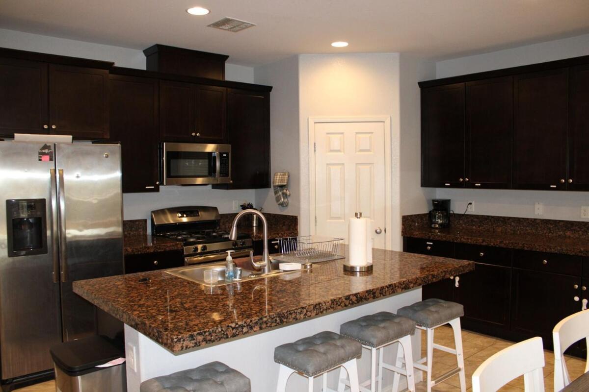 Gated Sw Vegas Near 215, Las, Red Rock, Summerlin