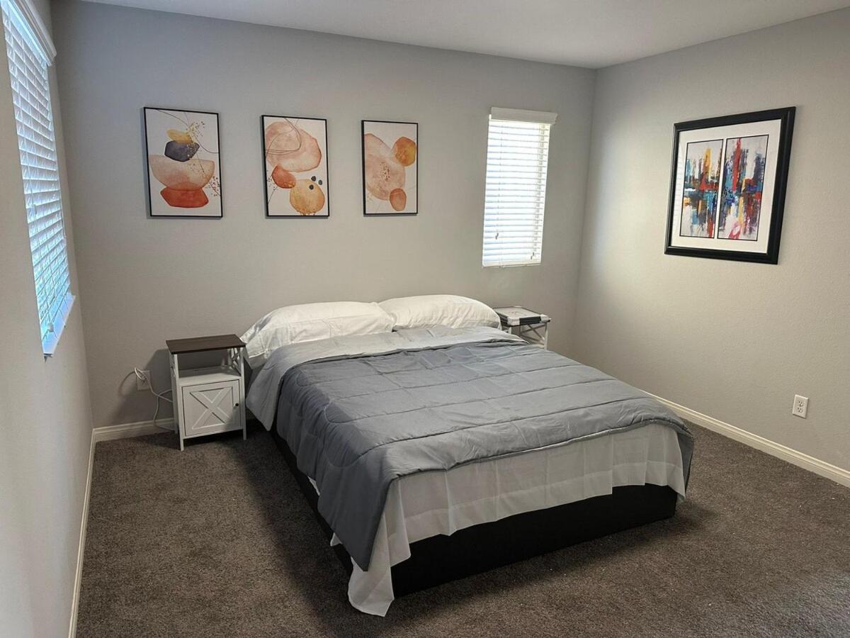 Gated Sw Vegas Near 215, Las, Red Rock, Summerlin Apartment