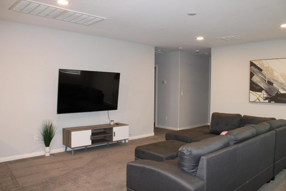 Apartment Gated Sw Vegas Near 215, Las, Red Rock, Summerlin