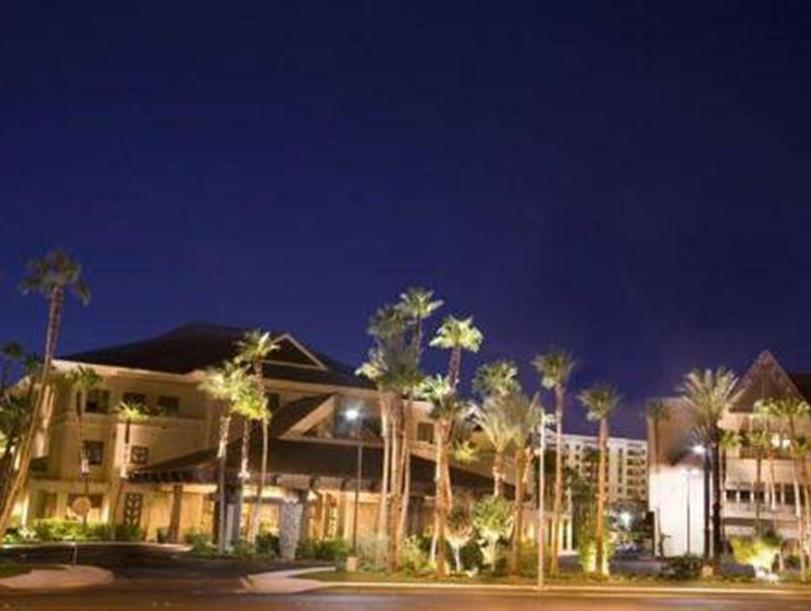 Tahiti Village & Resort