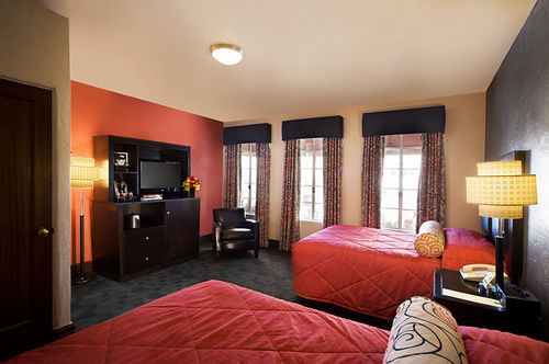 Hotel Golden Gate Casino 3*