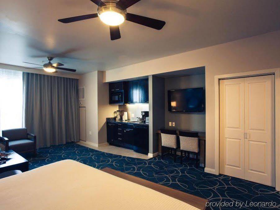 Club Wyndham Desert Blue Resort 4*