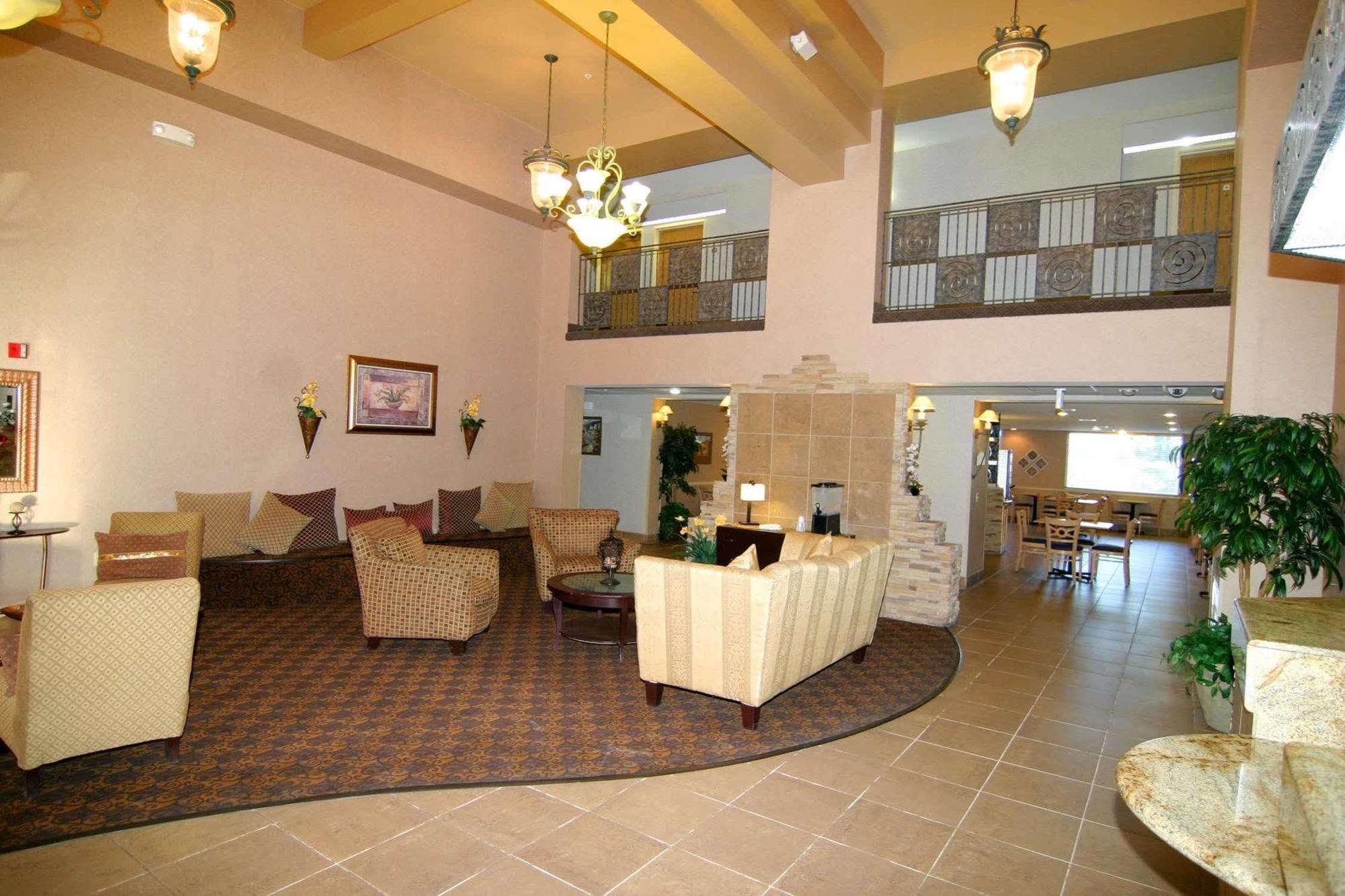 Western North Vegas & Hotel Las Vegas