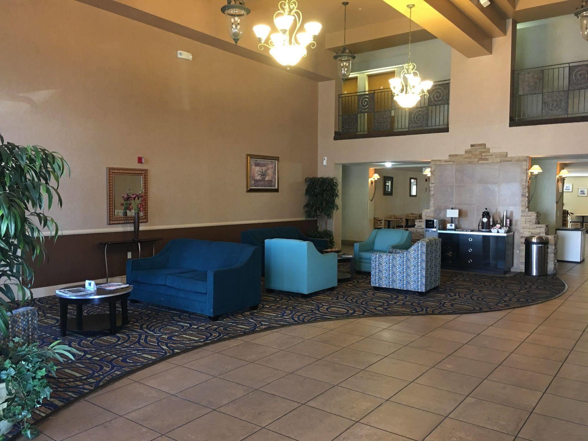 Western North Vegas & Hotel