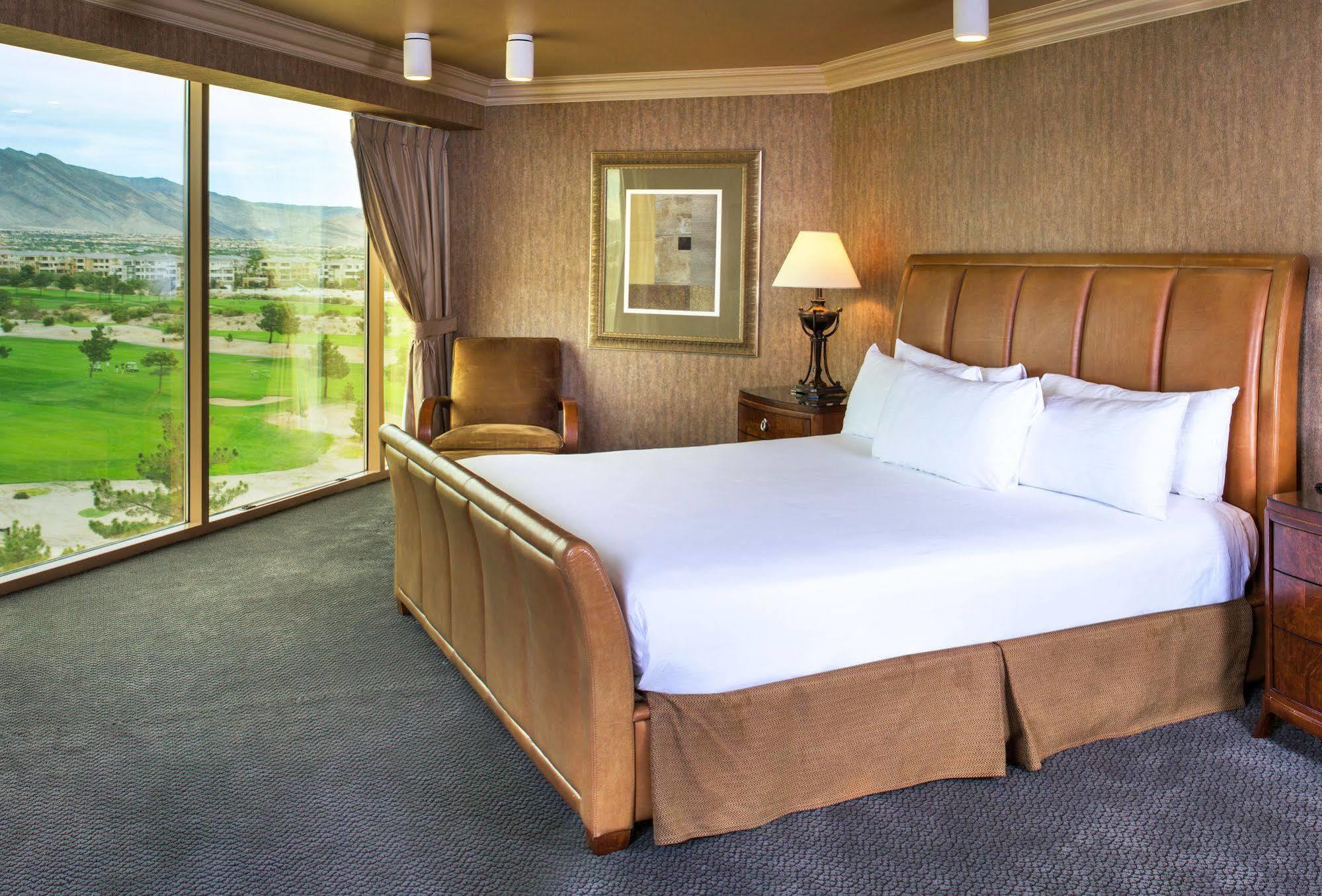 Resort Suncoast And Casino Las Vegas