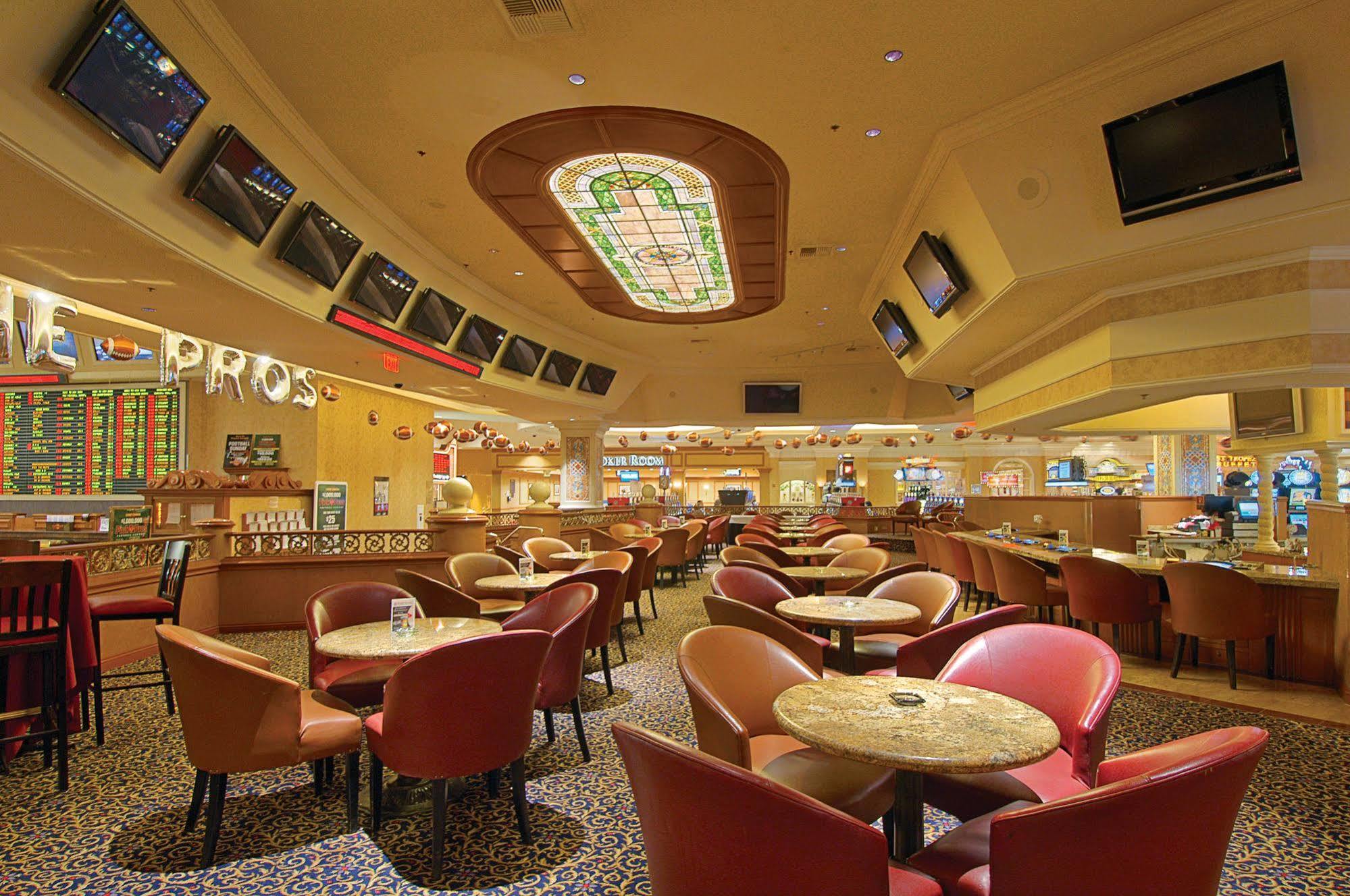 Resort Suncoast And Casino
