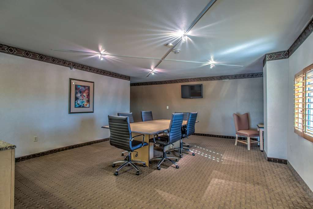 Embassy By Hilton Convention Center Vegas Hotel