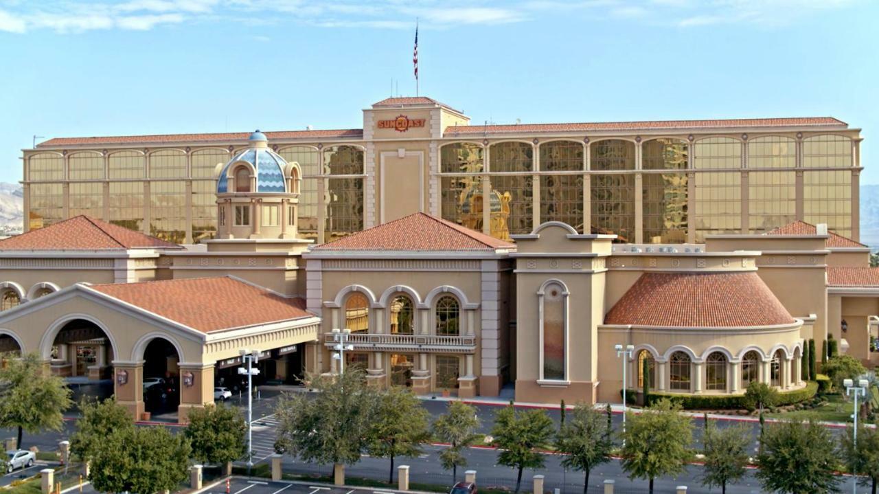 Suncoast And Casino