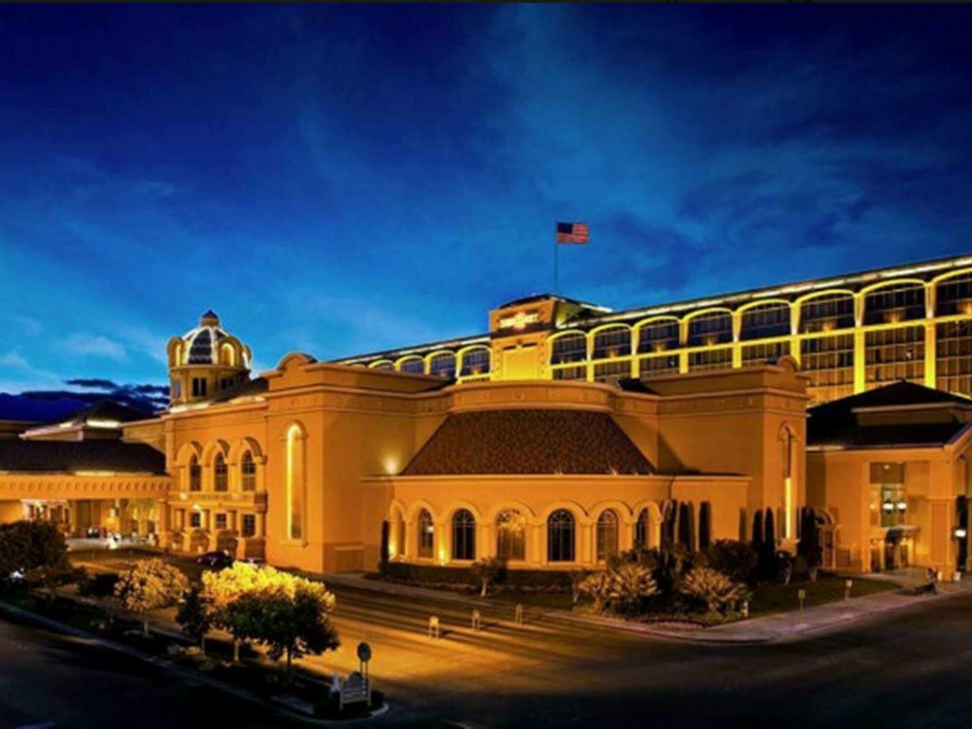 Suncoast And Casino 4* Las Vegas