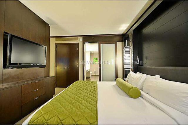 Vdara Deluxe