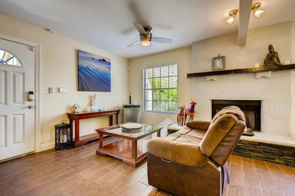 Villa Gordal - Enormous In Vegas With 39 Sleeps Las Vegas